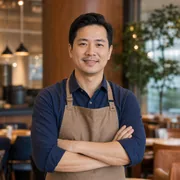 Anh Minh Khang, chủ nhà hàng
